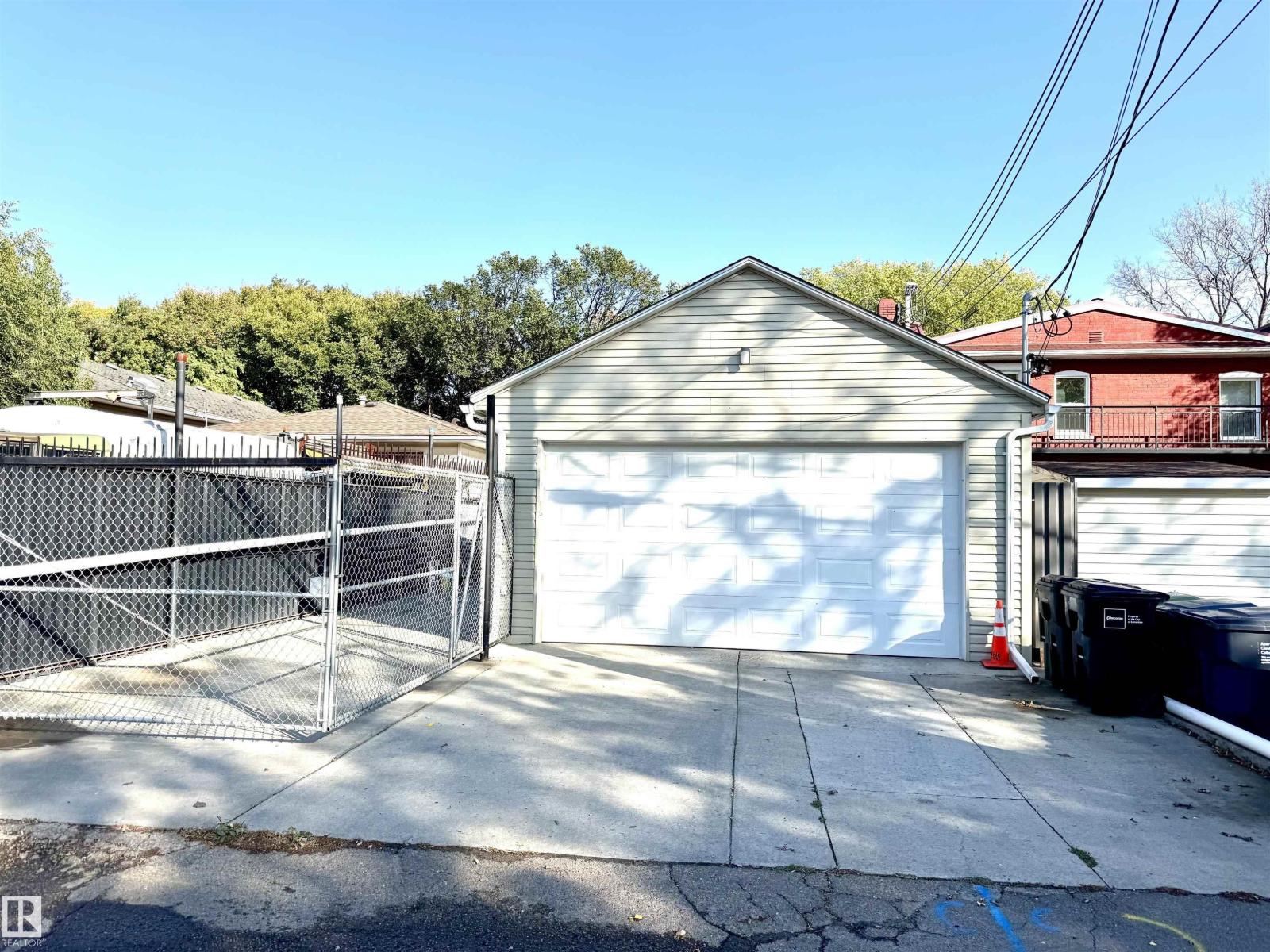 11306 89 ST NW, Edmonton