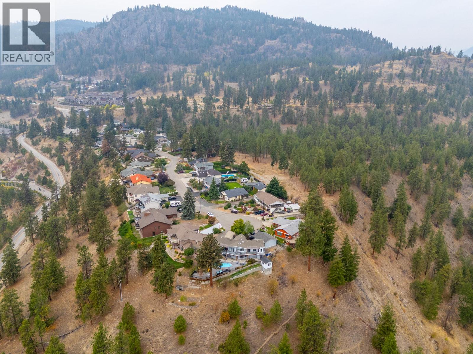  4188 6 Avenue, Peachland