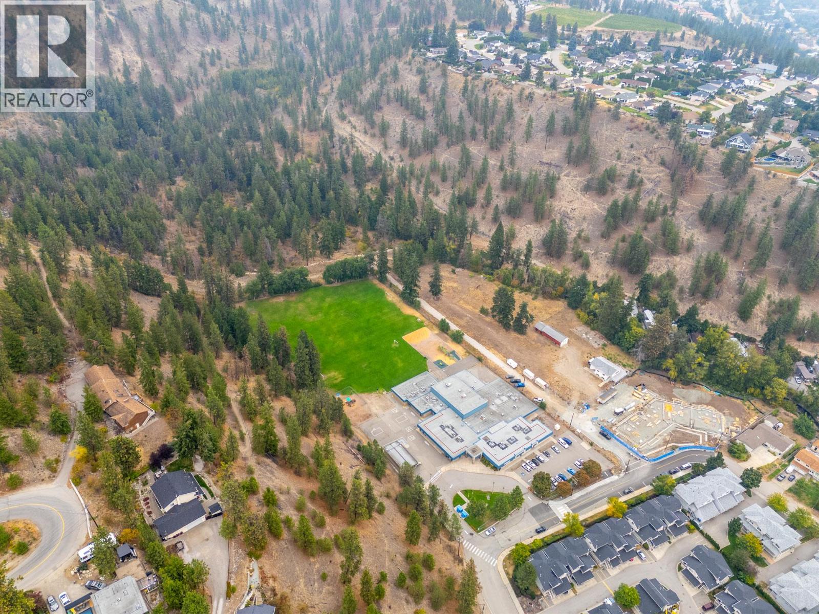  4188 6 Avenue, Peachland