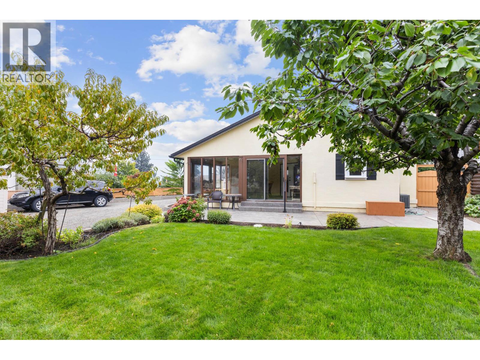  4188 6 Avenue, Peachland