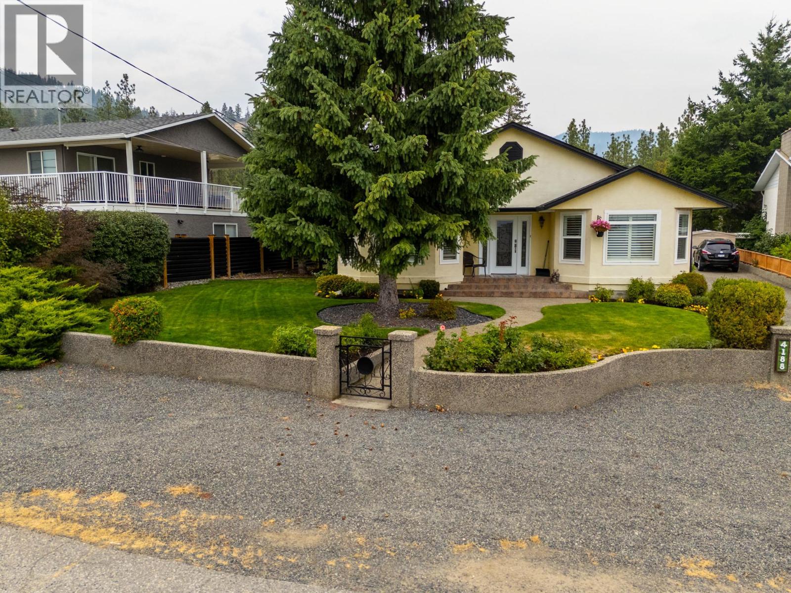  4188 6 Avenue, Peachland