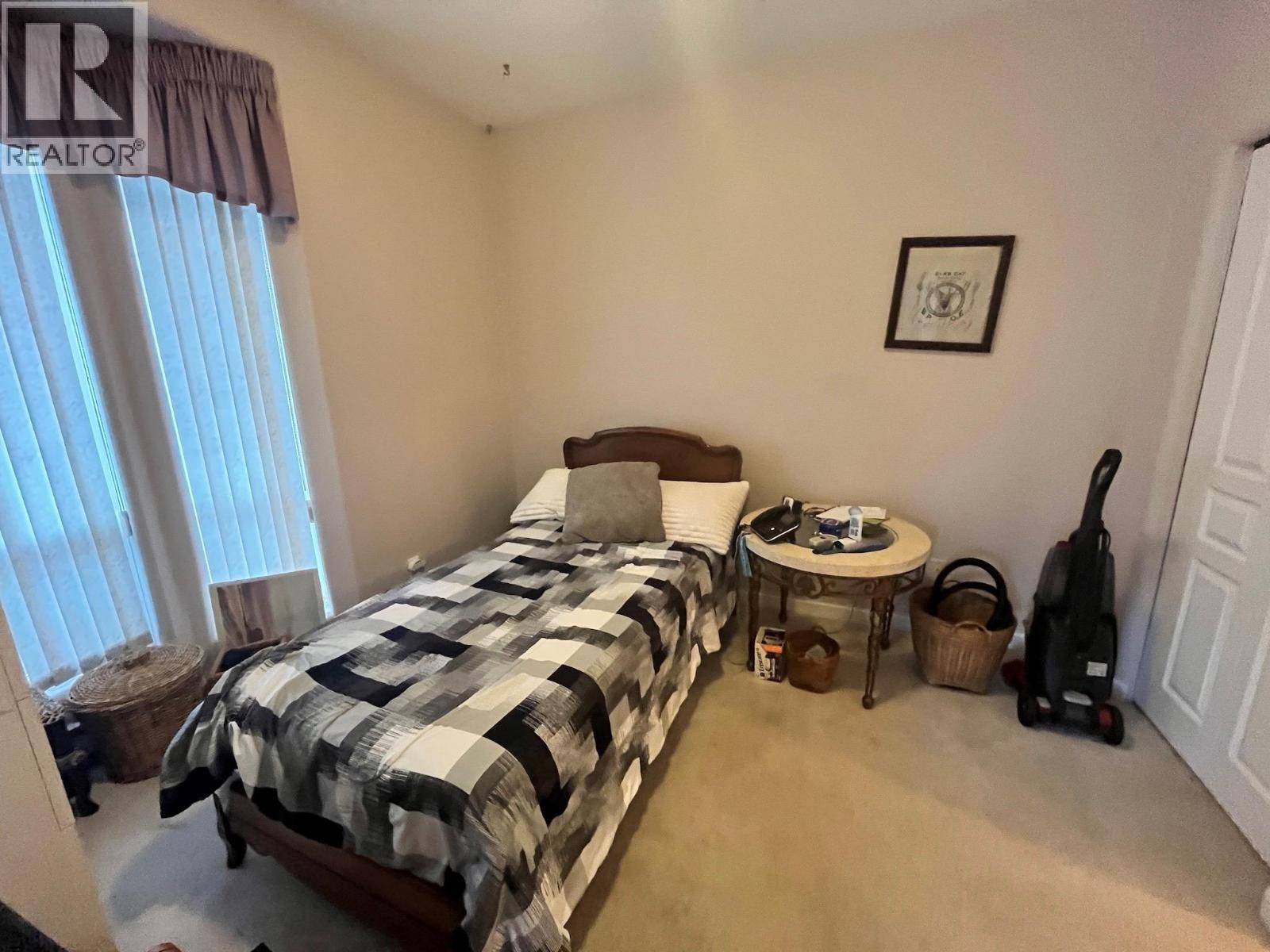 #401 3221 Centennial Drive - 18