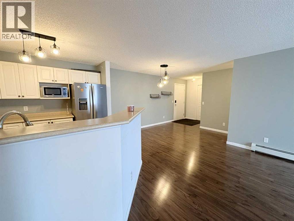 Single Family House for Sale in #  Somervale Court SW Somerset Calgary 