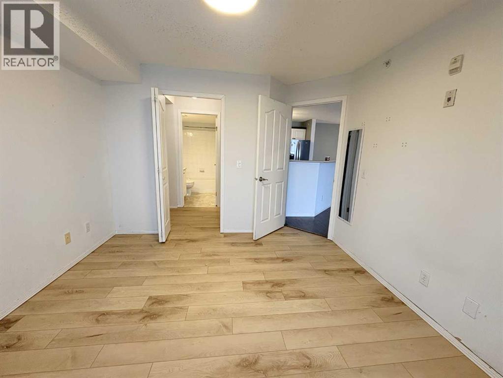 Single Family House for Sale in #  Somervale Court SW Somerset Calgary 