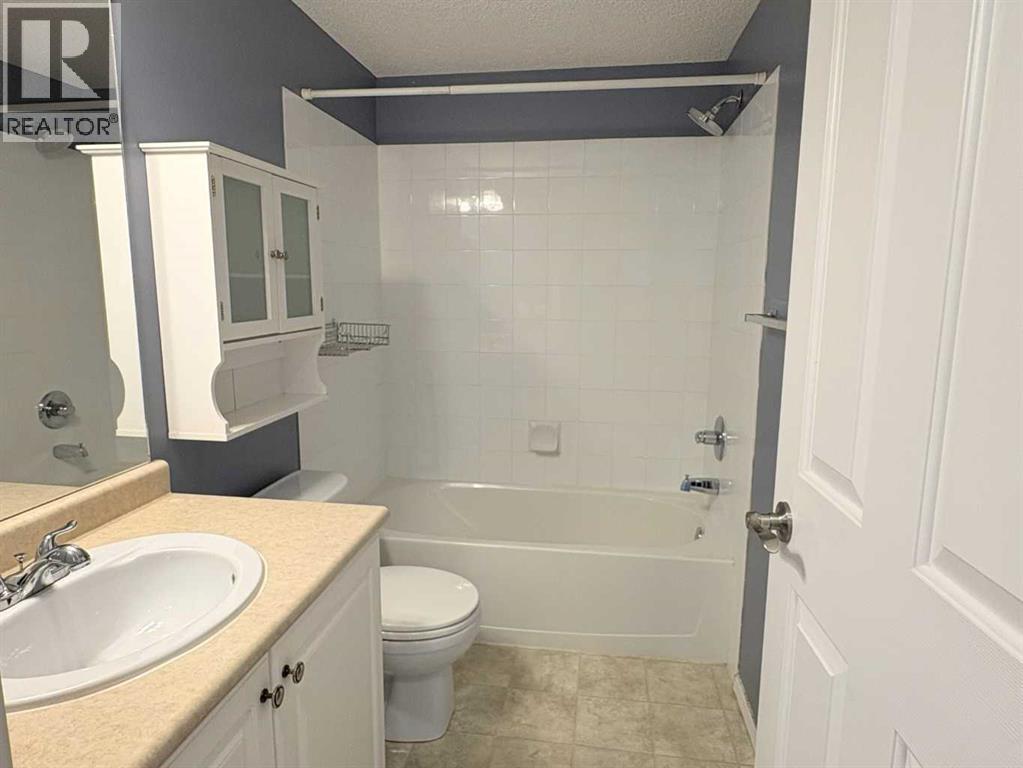 Single Family House for Sale in #  Somervale Court SW Somerset Calgary 