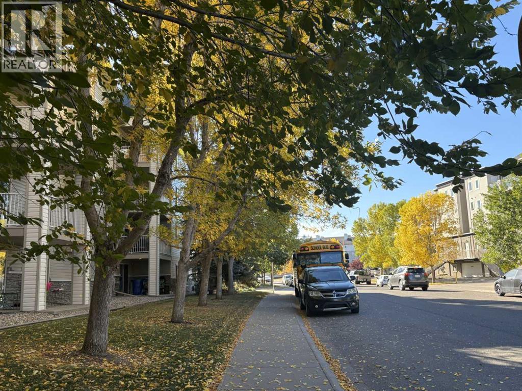 Single Family House for Sale in #  Somervale Court SW Somerset Calgary 