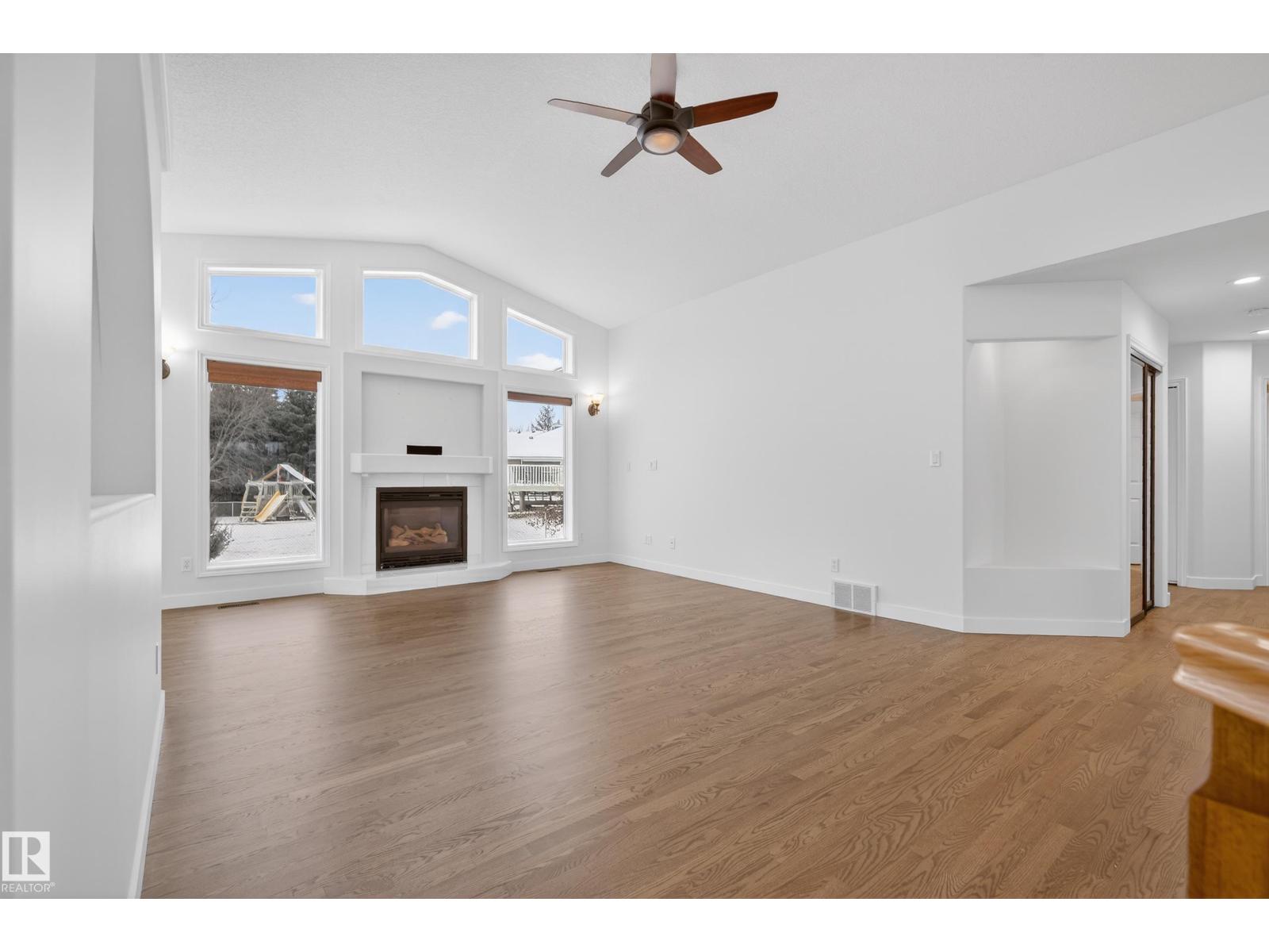 19 COUNTRY LN, Stony Plain