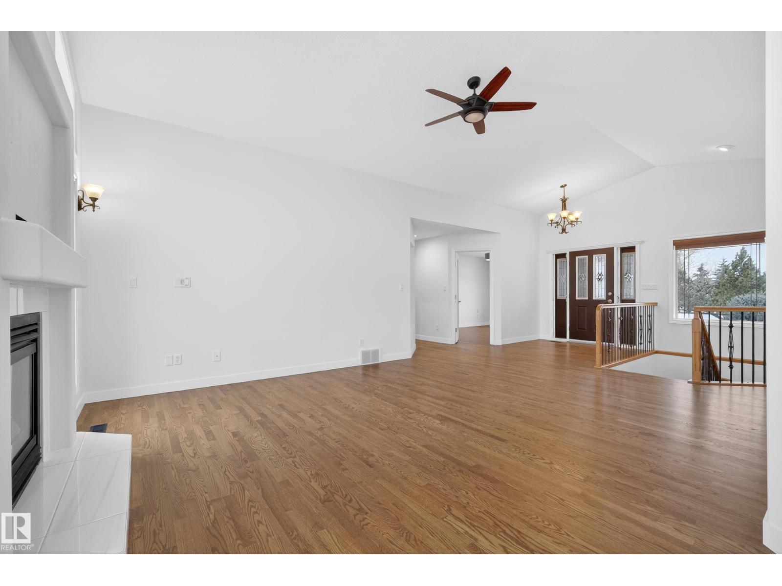 19 COUNTRY LN, Stony Plain