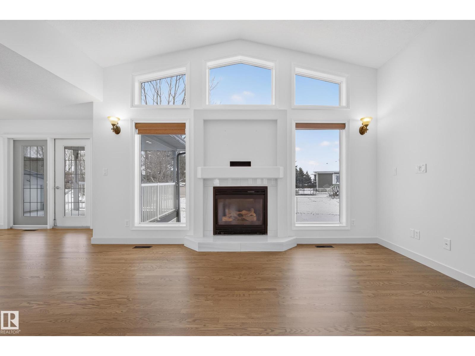 19 COUNTRY LN, Stony Plain