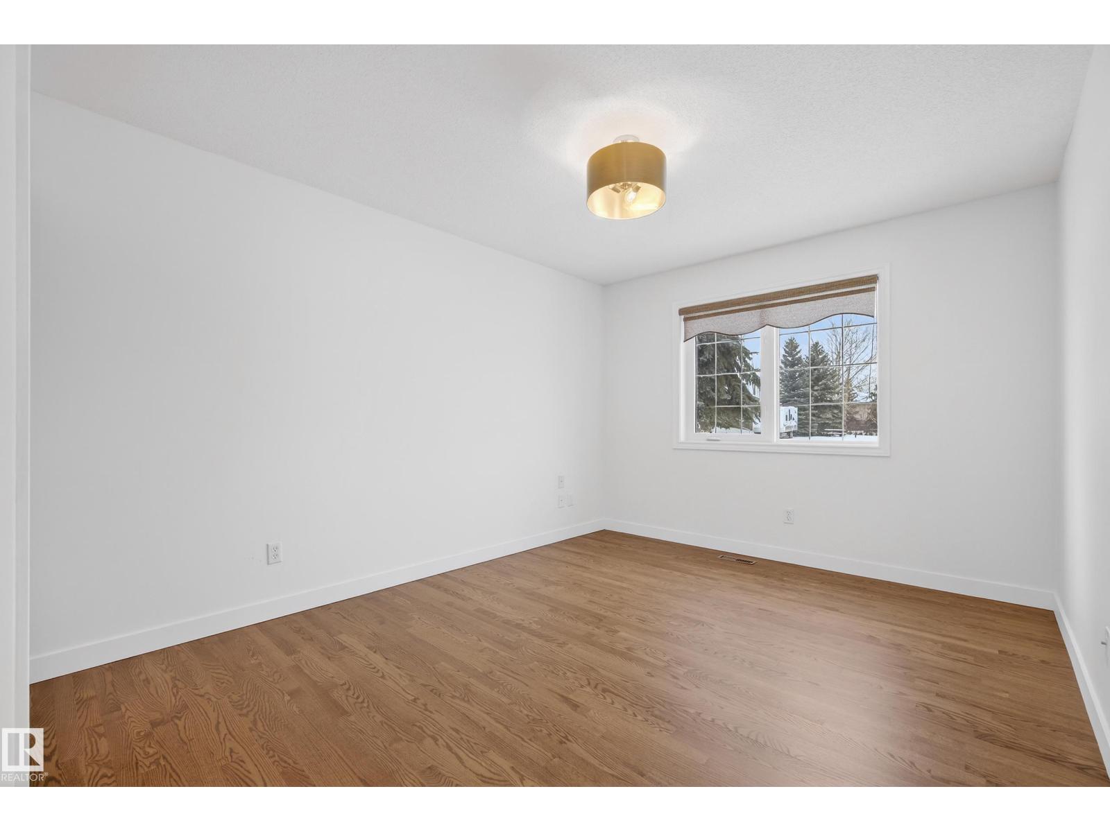 19 COUNTRY LN, Stony Plain