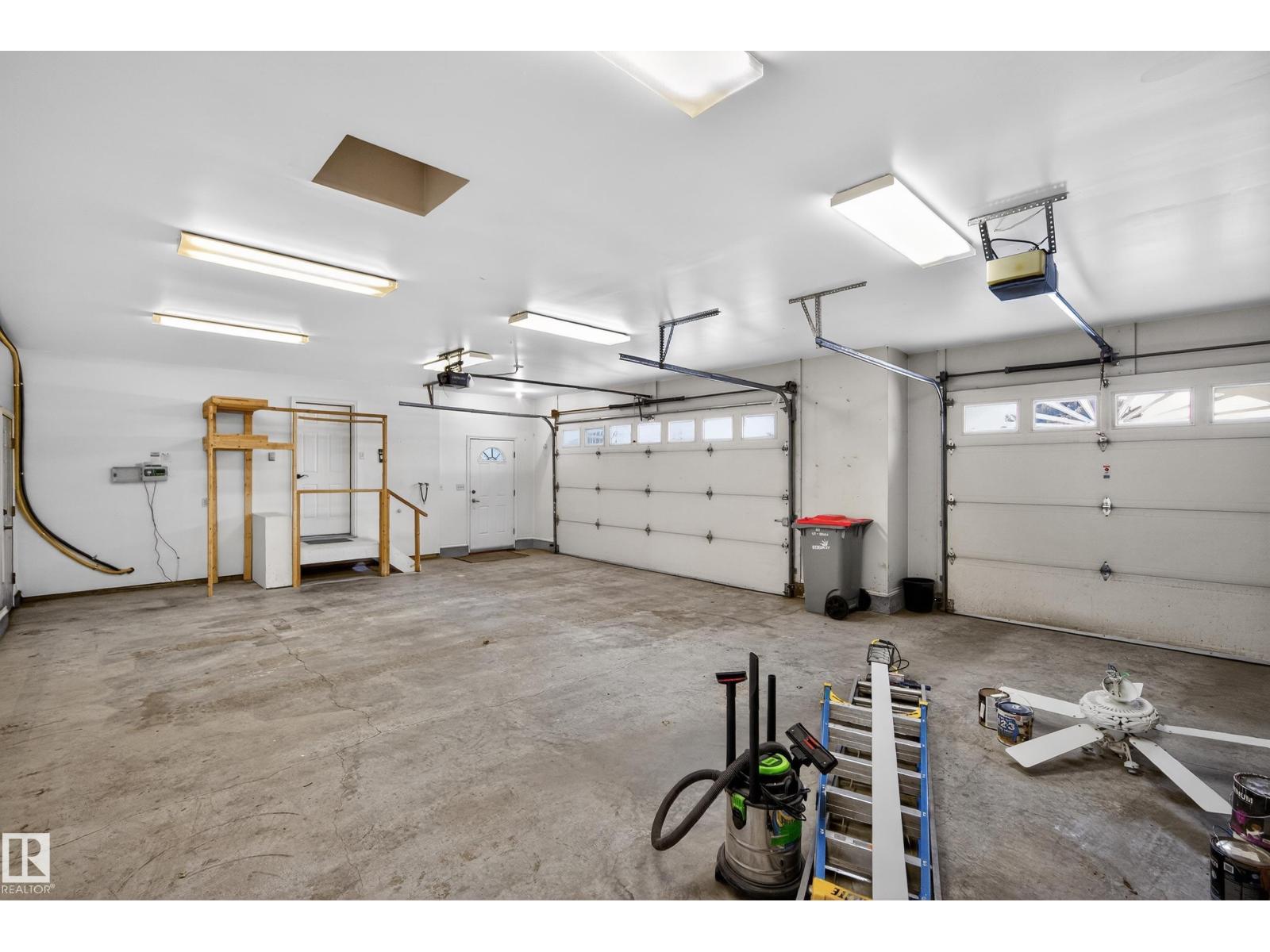 19 COUNTRY LN, Stony Plain