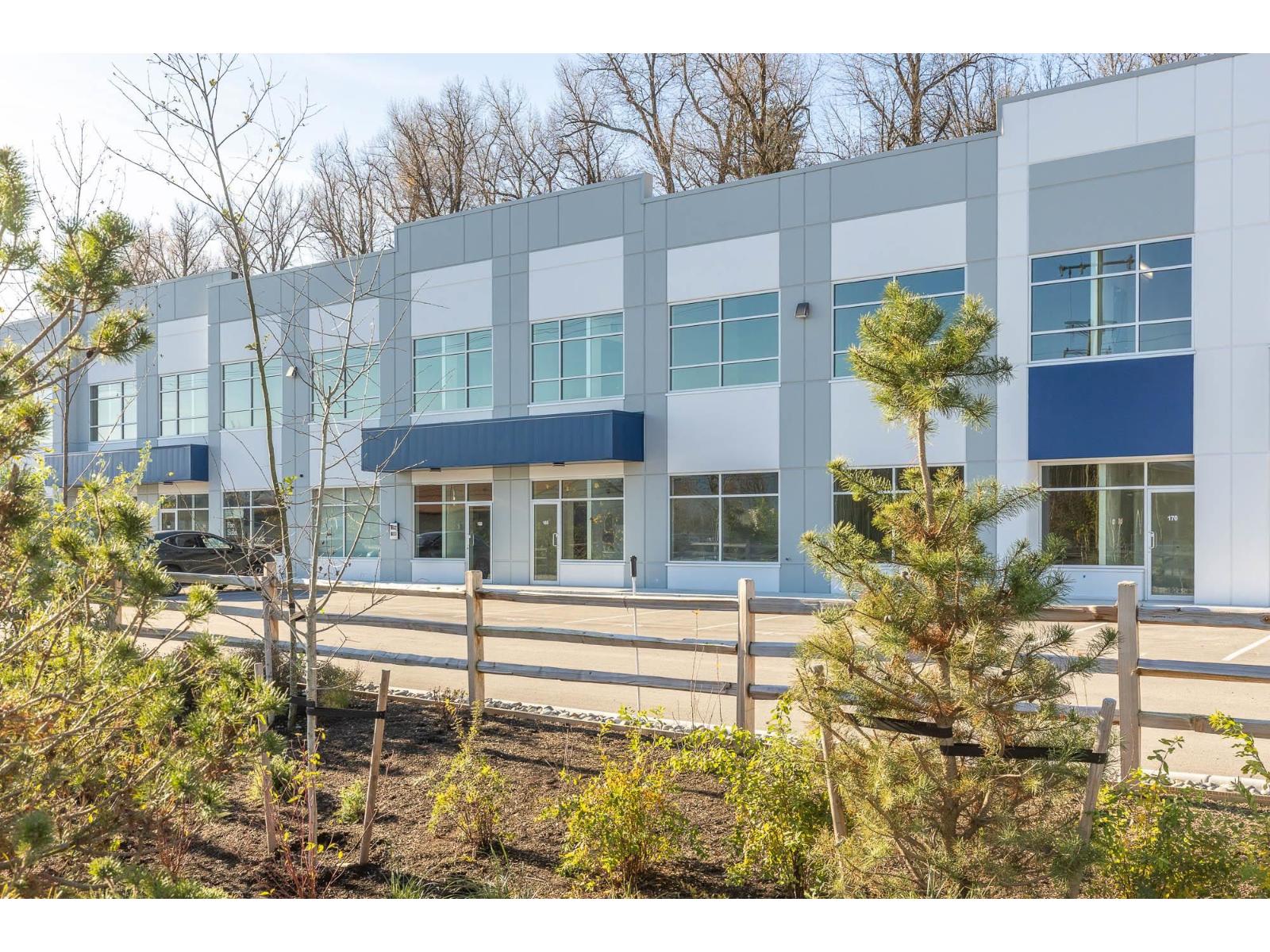 Office in Abbotsford - Image 13
