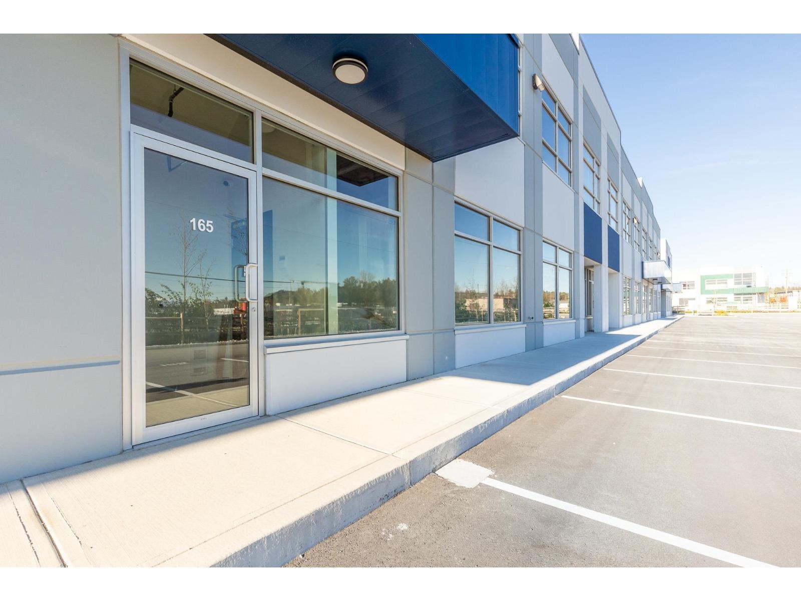 Office in Abbotsford - Image 15
