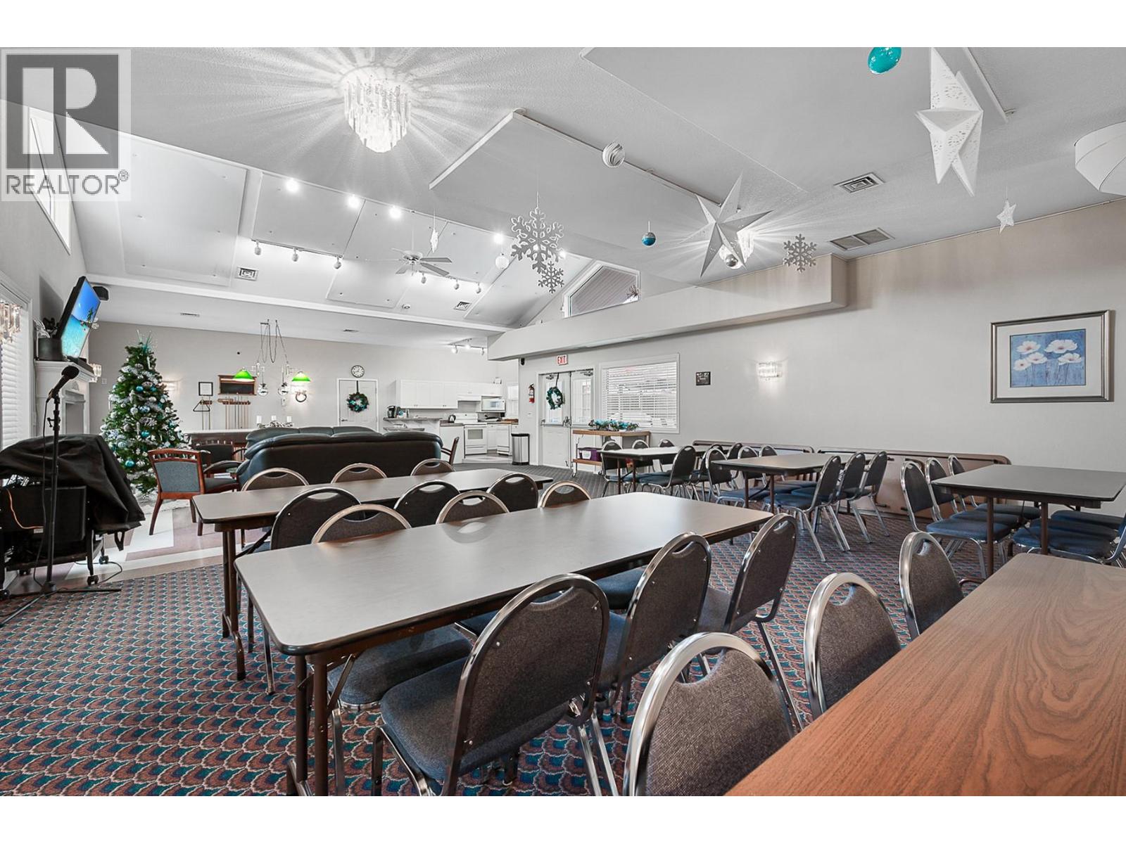 105 609 Truswell Road, Kelowna