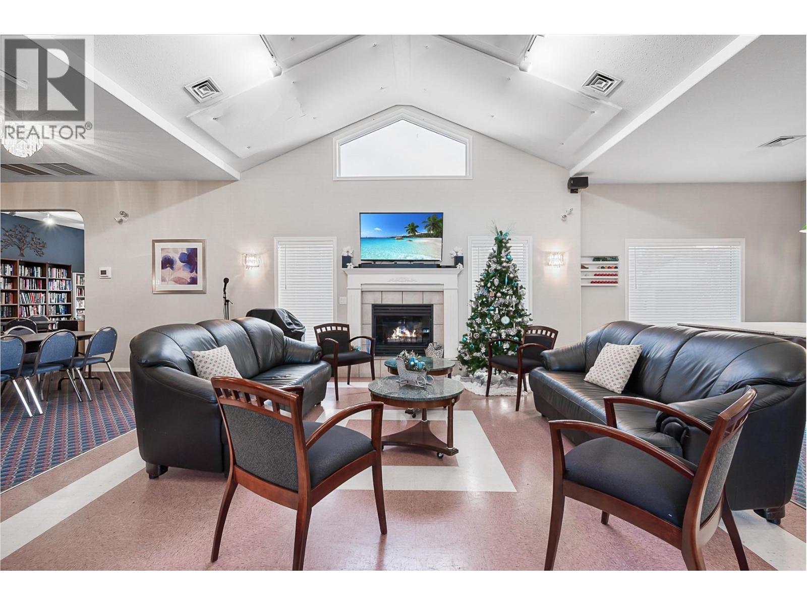 105 609 Truswell Road, Kelowna