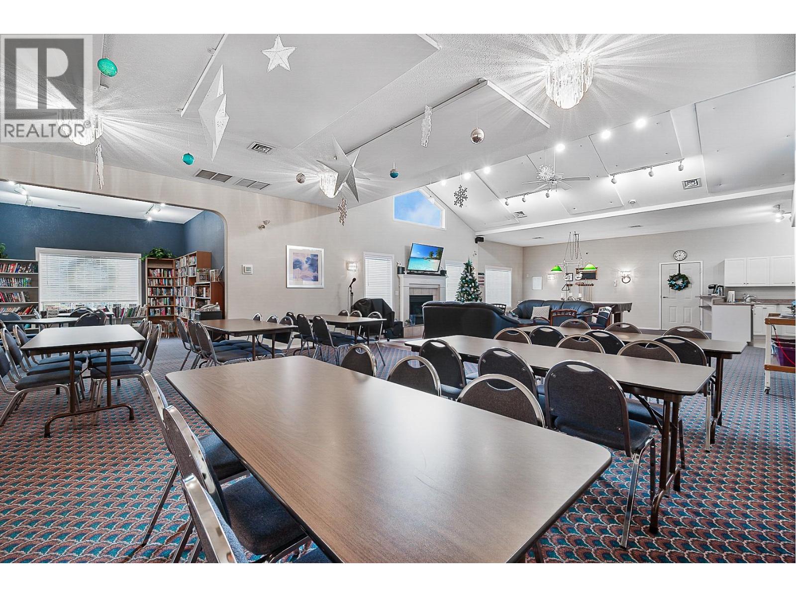 105 609 Truswell Road, Kelowna