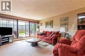 Single Family House for Sale in    Avenue SW Haysboro Calgary 