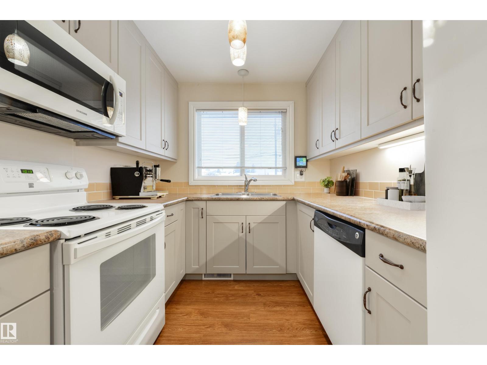 Single Family House Bungalow for Sale in   ST NW Edmonton 