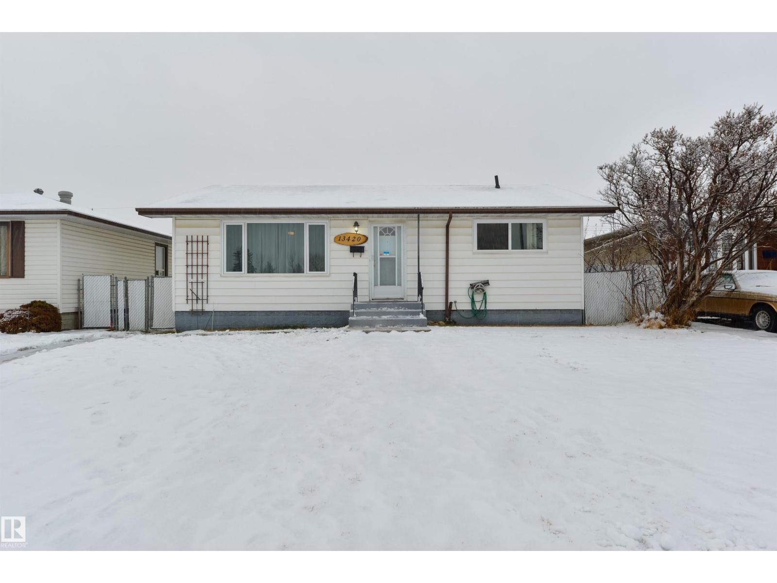 Single Family House Bungalow for Sale in   ST NW Edmonton 