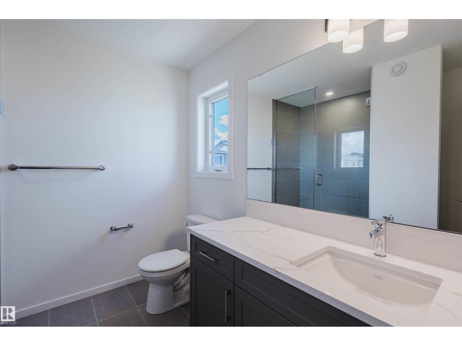 1029 Hearthstone BV, Sherwood Park