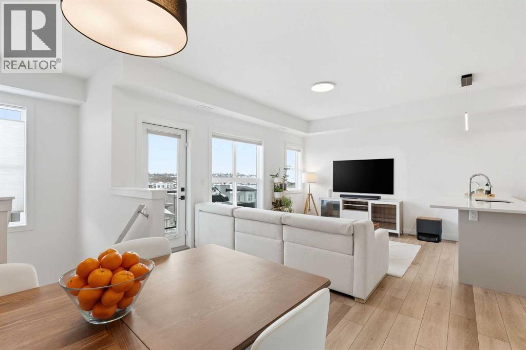 Single Family House for Sale in  Spring Creek Common SW Springbank Hill Calgary 