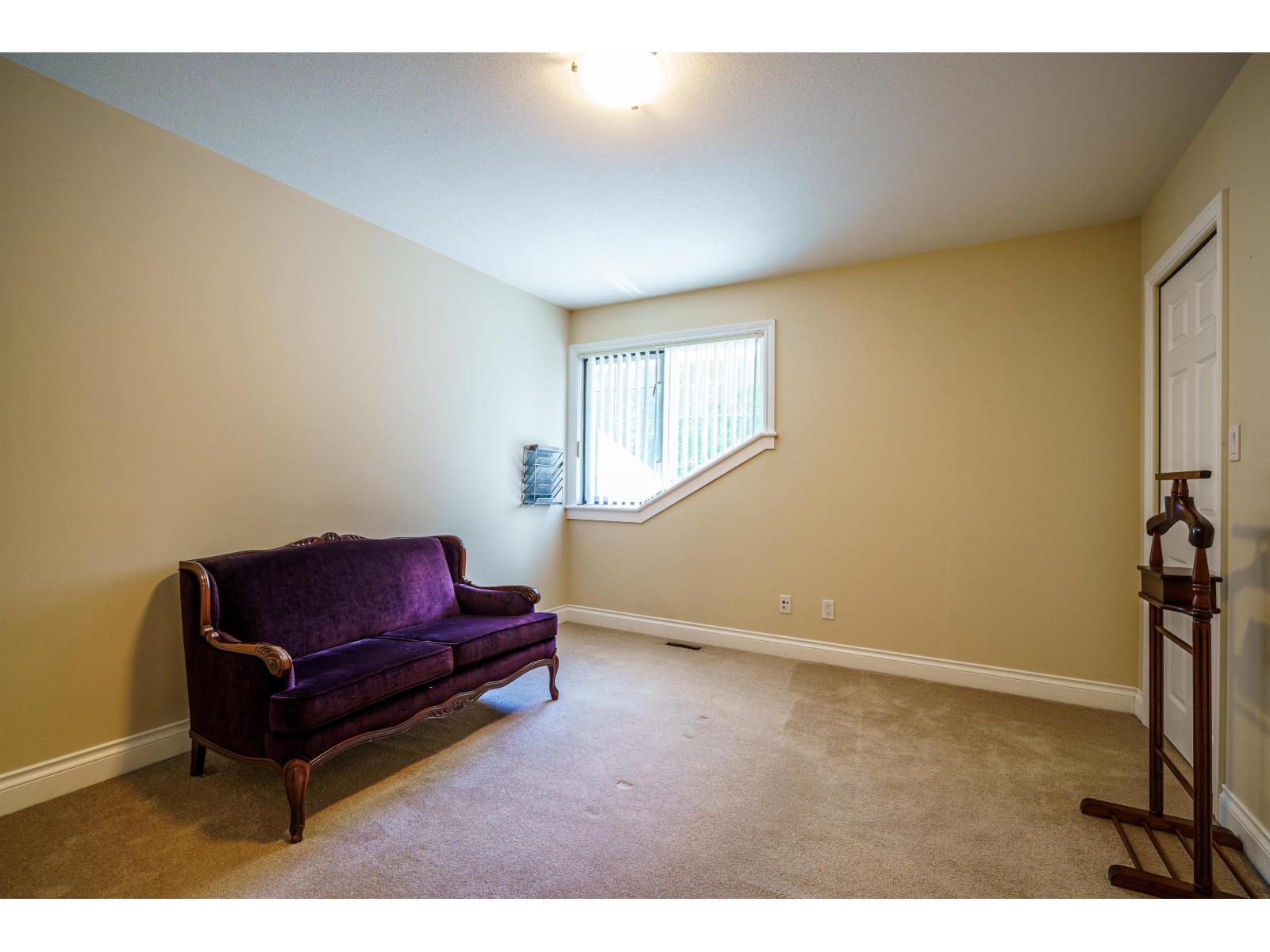 9346 216 STREET, Langley