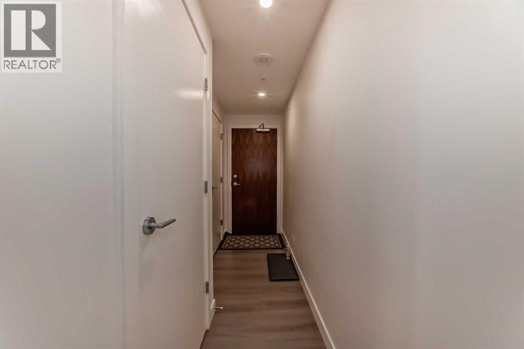 Single Family House for Sale in   Waterfront Court SW Chinatown Calgary 