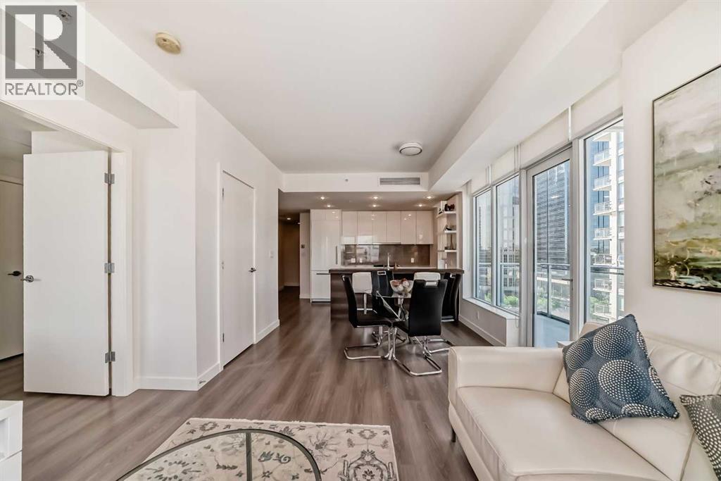 Single Family House for Sale in   Waterfront Court SW Chinatown Calgary 