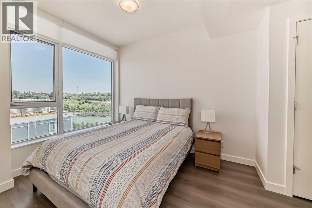 Single Family House for Sale in   Waterfront Court SW Chinatown Calgary 