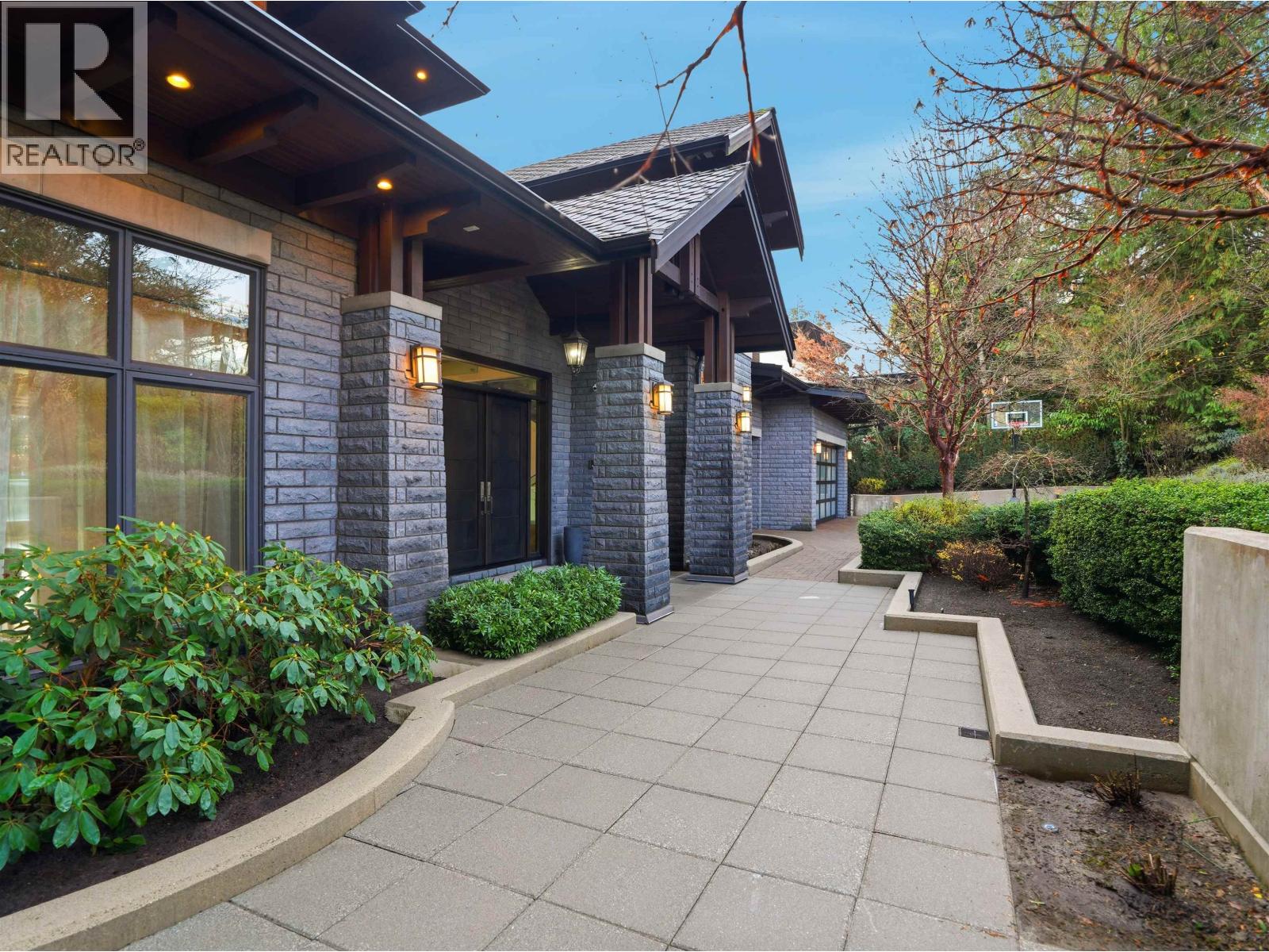 720 PARKSIDE ROAD, West Vancouver