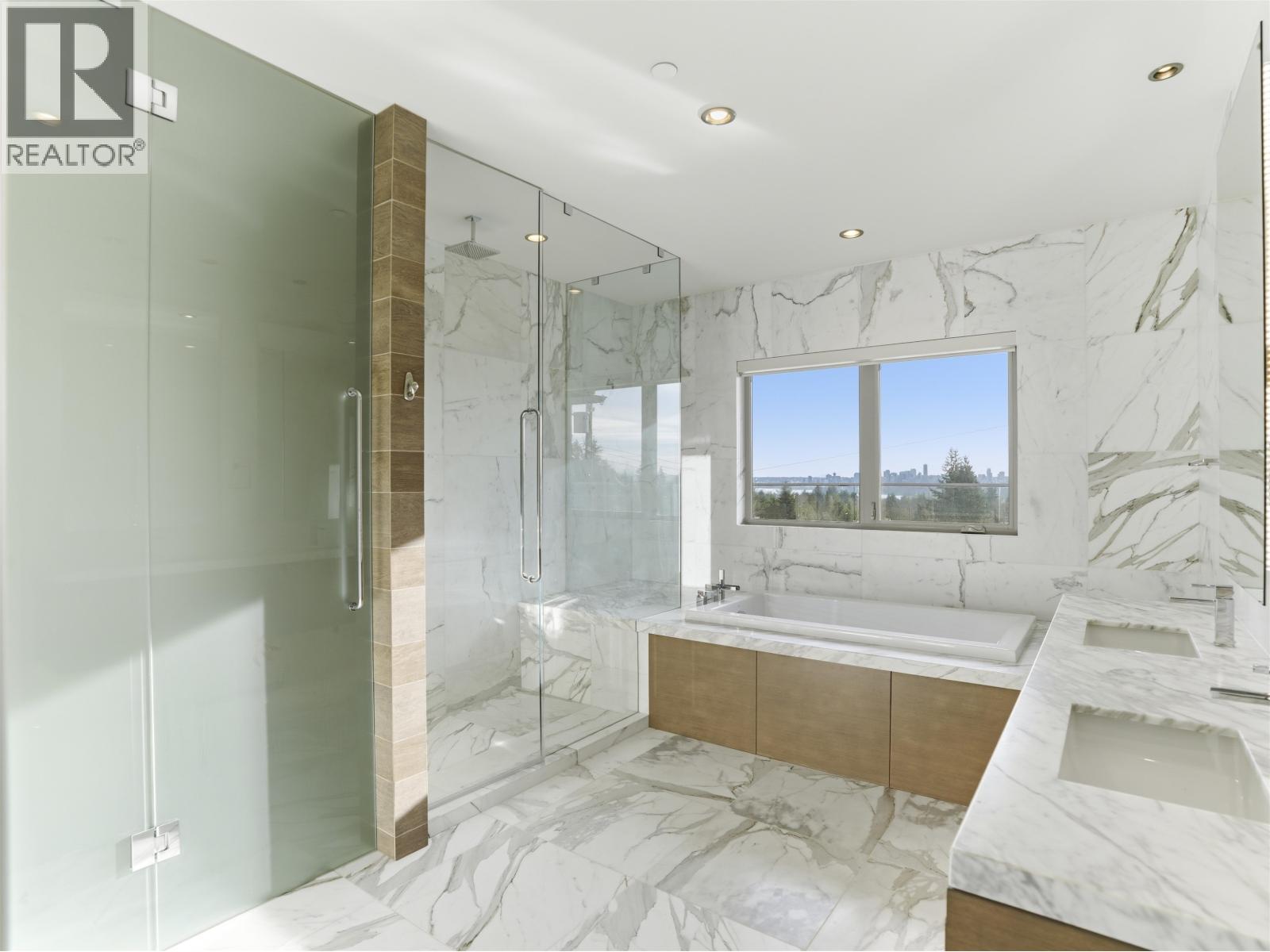 720 PARKSIDE ROAD, West Vancouver