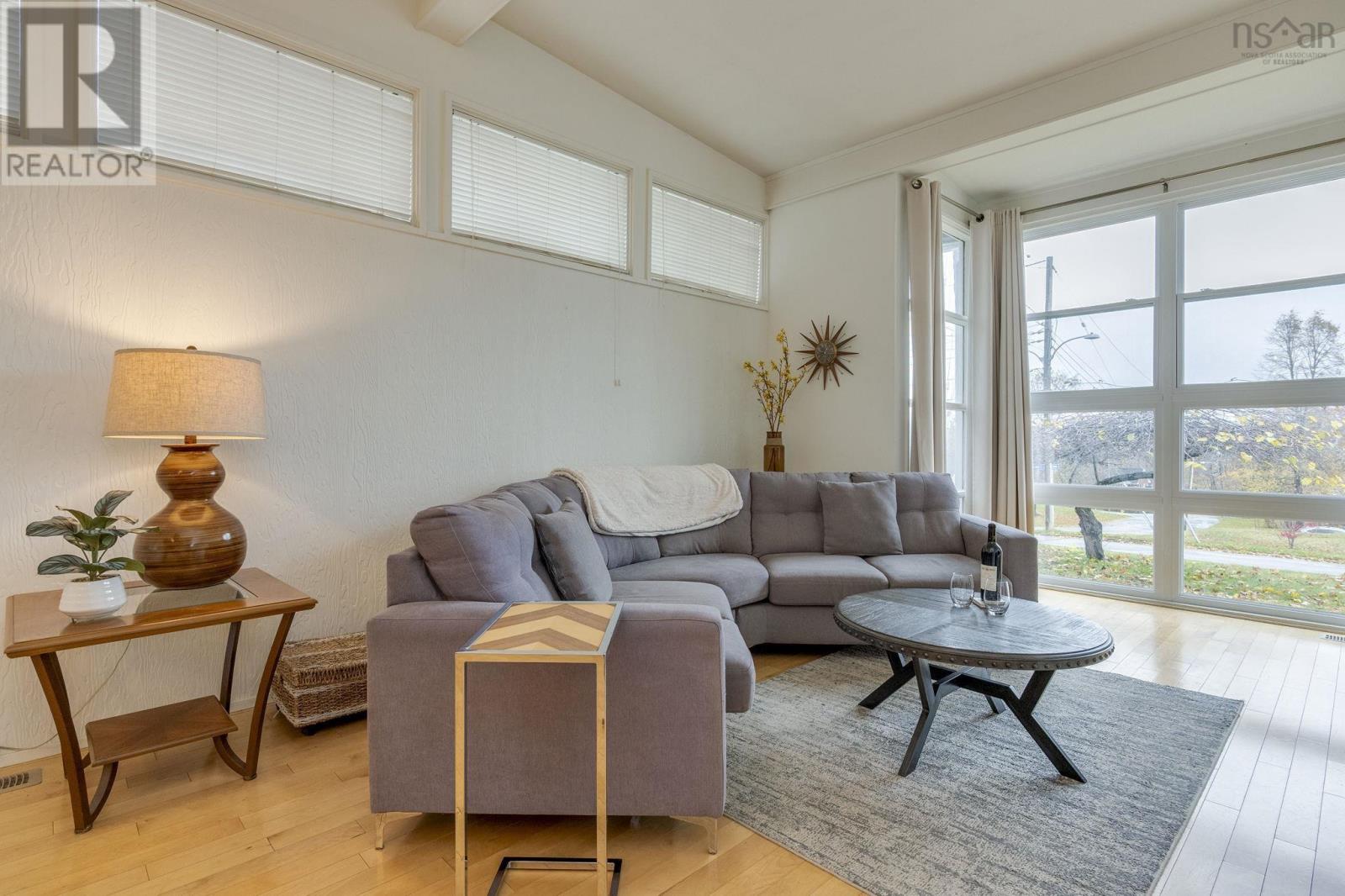 Property 3 of 39 of 6 Lavinia Street