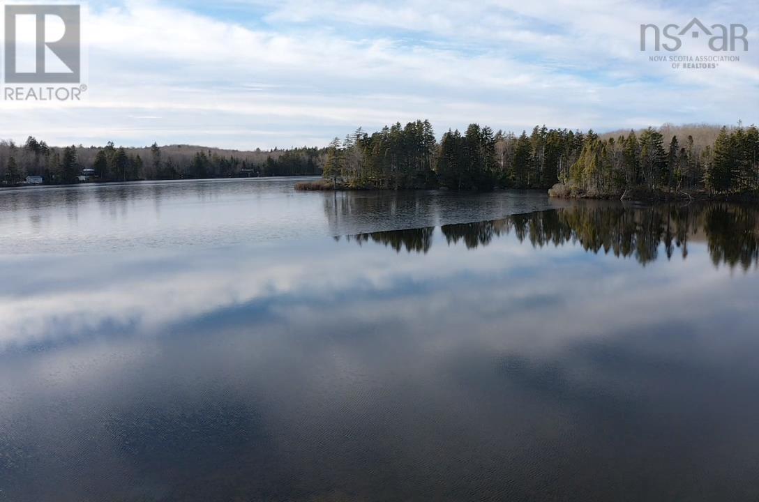 Property 16 of 27 of 54 Silica Road