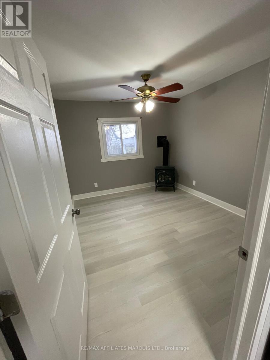 302 Mcconnell photo 4