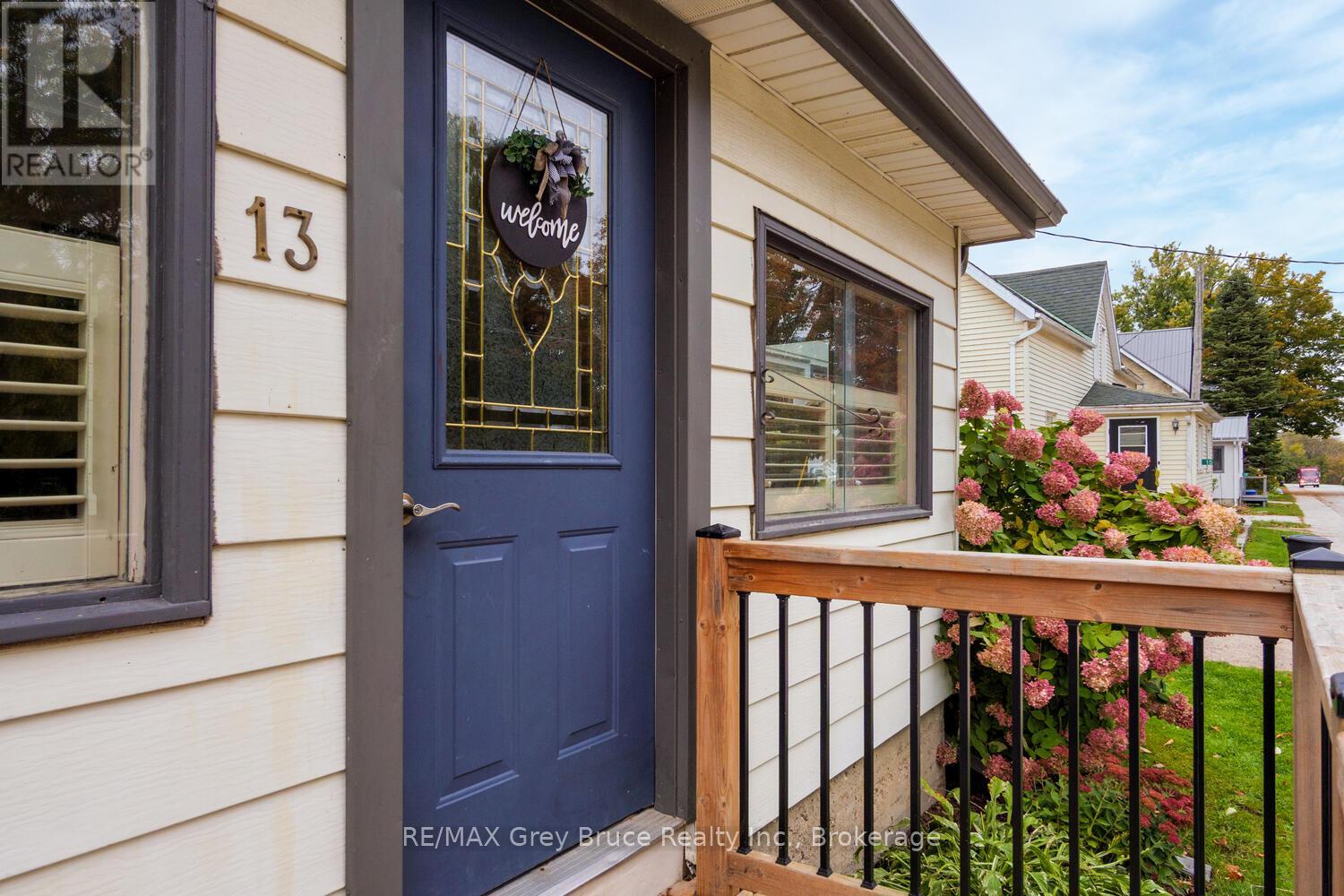 13 KING STREET - Photo 5 of 43, Brockton, Ontario