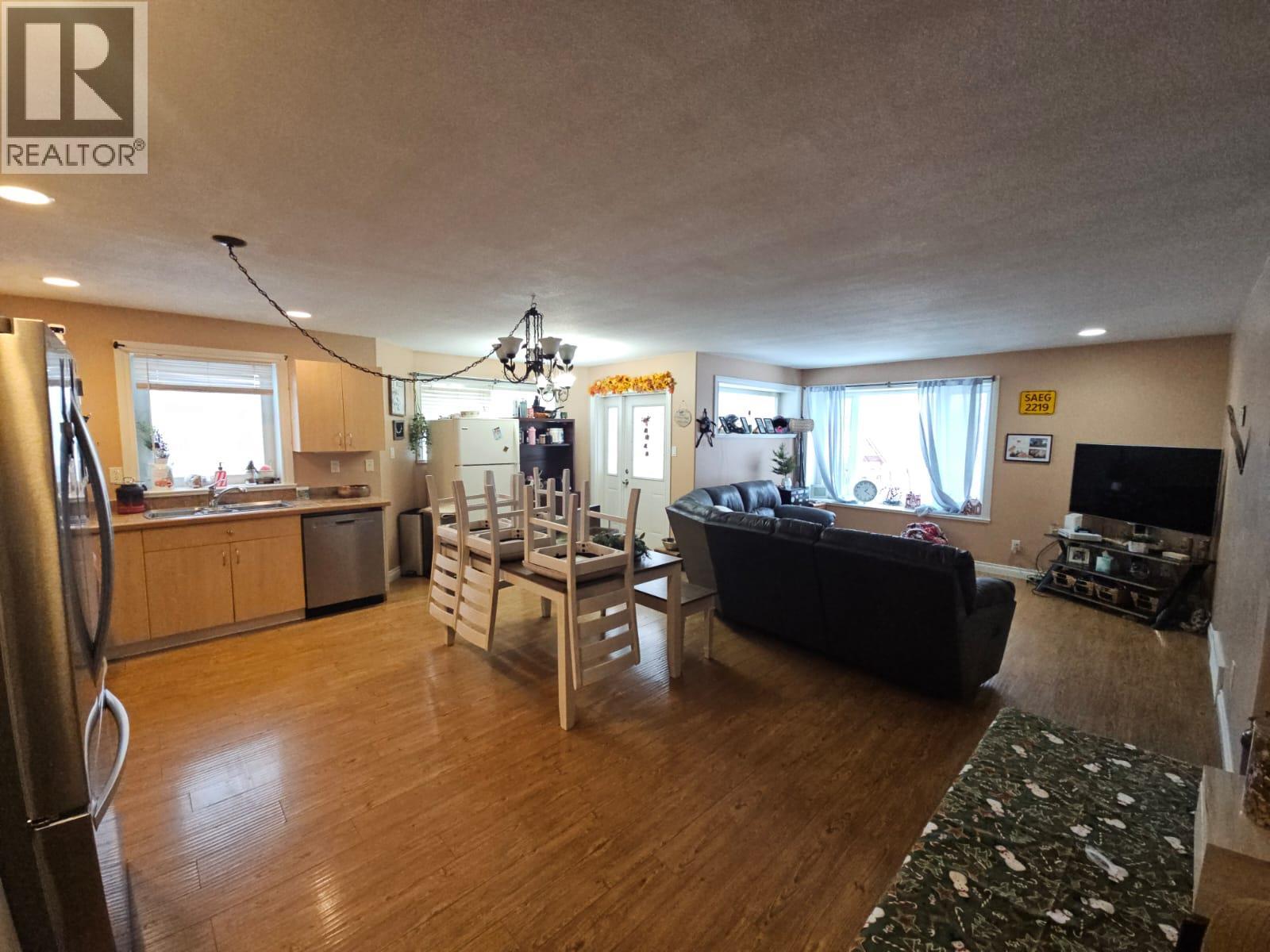 10203 16 Street, Dawson Creek