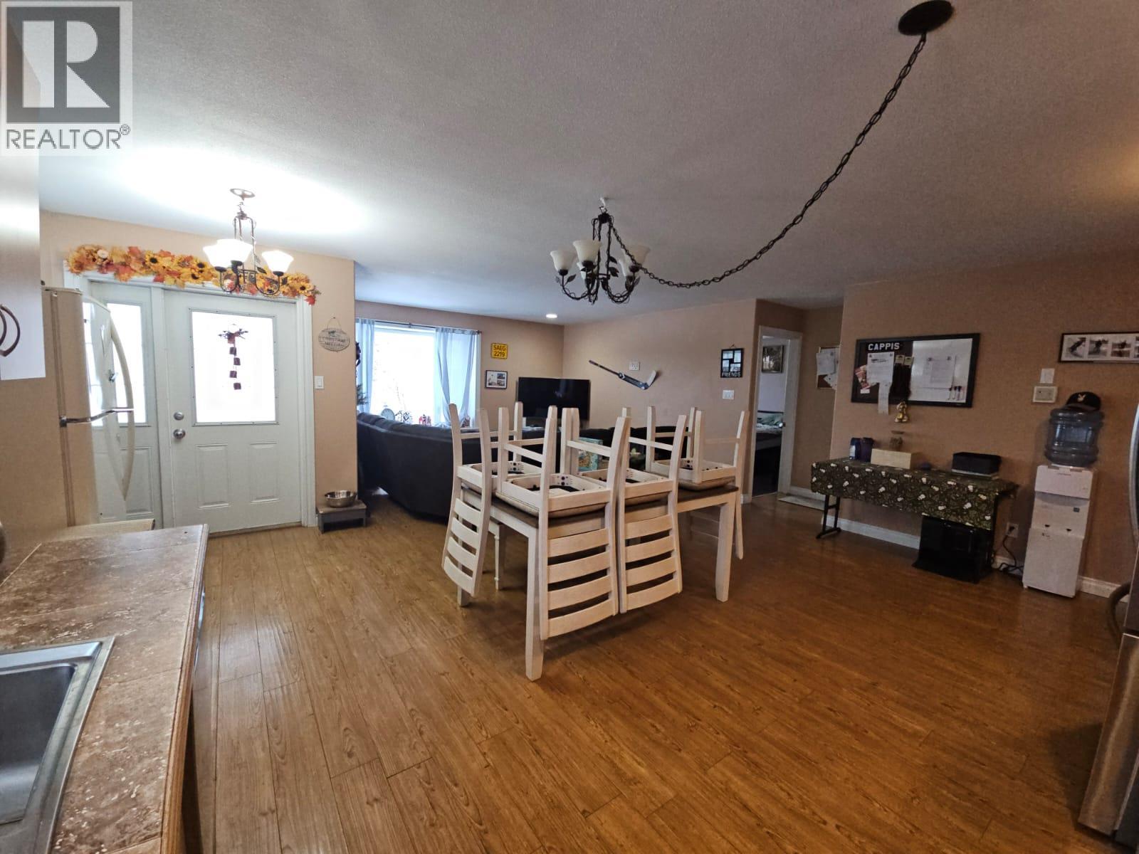 10203 16 Street, Dawson Creek