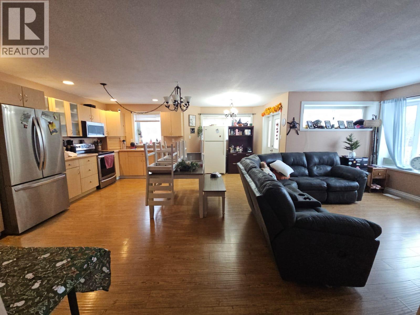 10203 16 Street, Dawson Creek