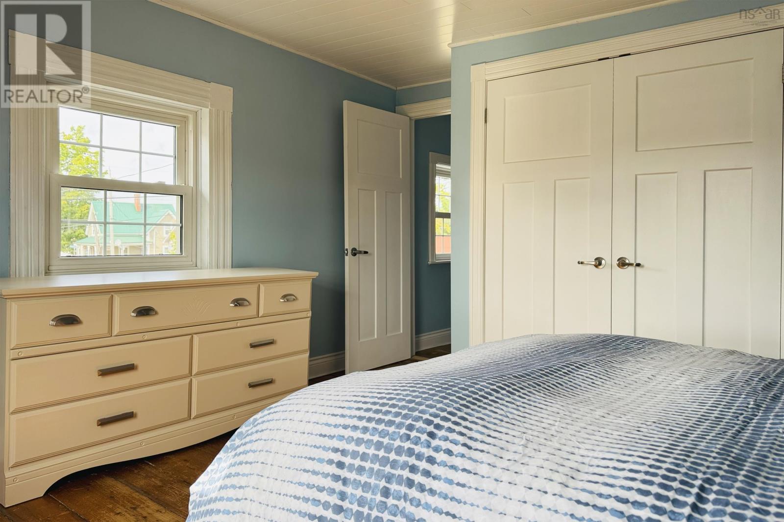 Property 28 of 43 of 100 Spring Street