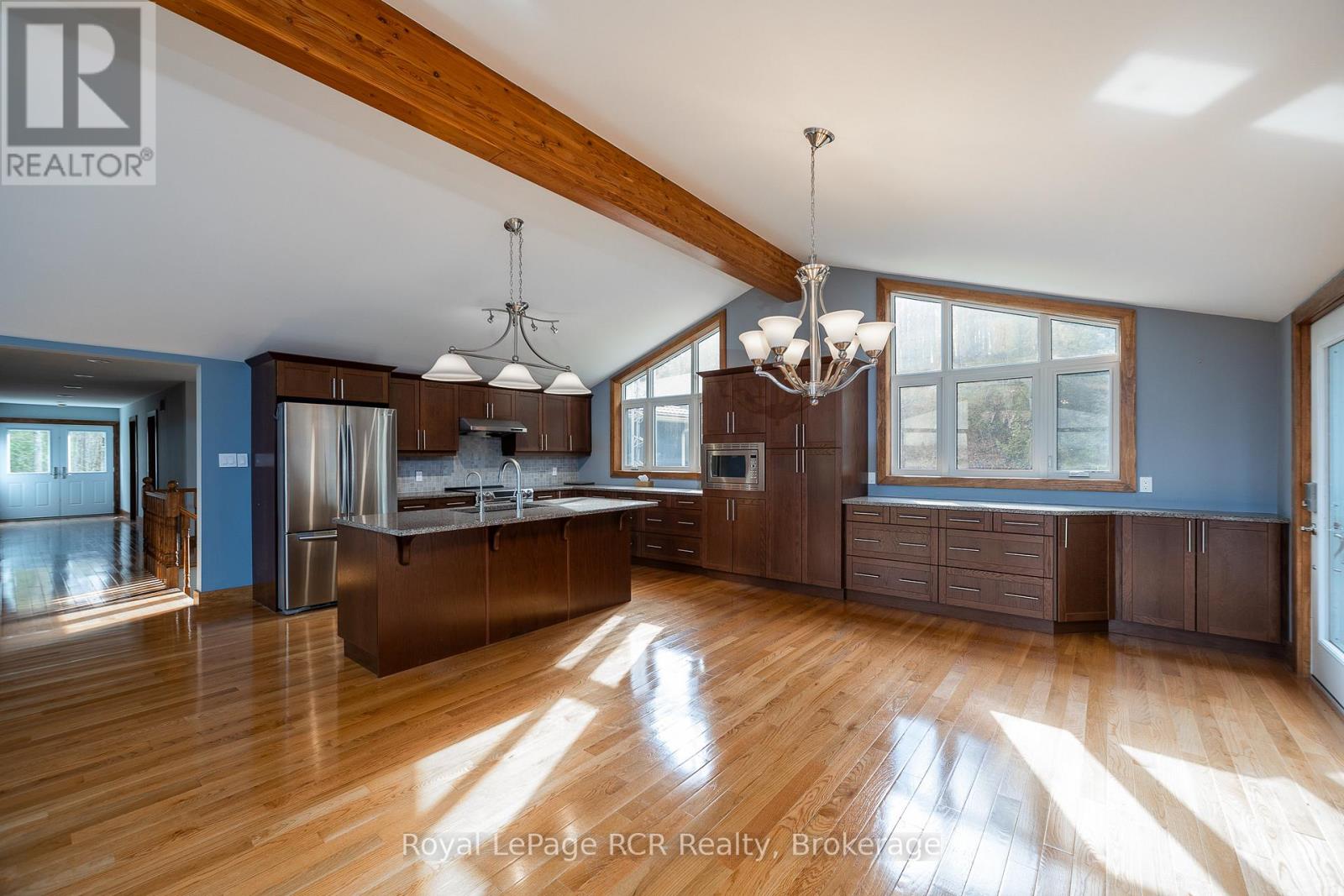 123 LAKEVIEW ROAD - 9