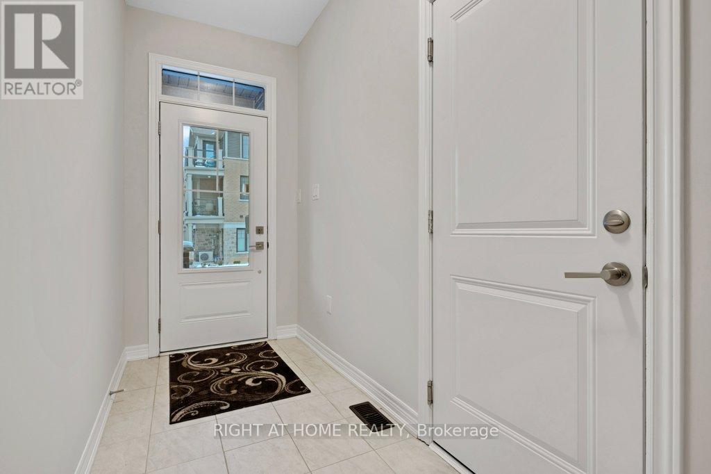 10 Birmingham Unit 99 photo 3