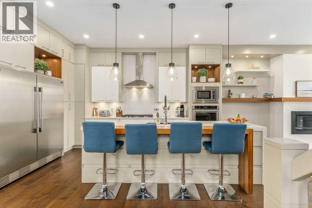 Single Family House for Sale in   Avenue SW Shaganappi Calgary 