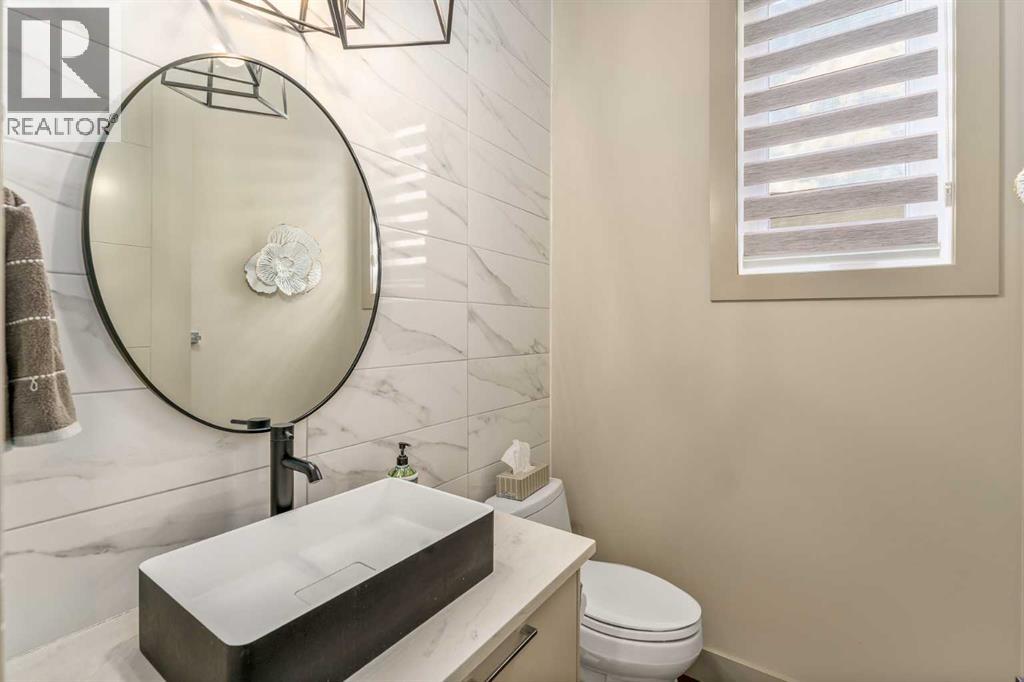 Single Family House for Sale in   Avenue SW Shaganappi Calgary 