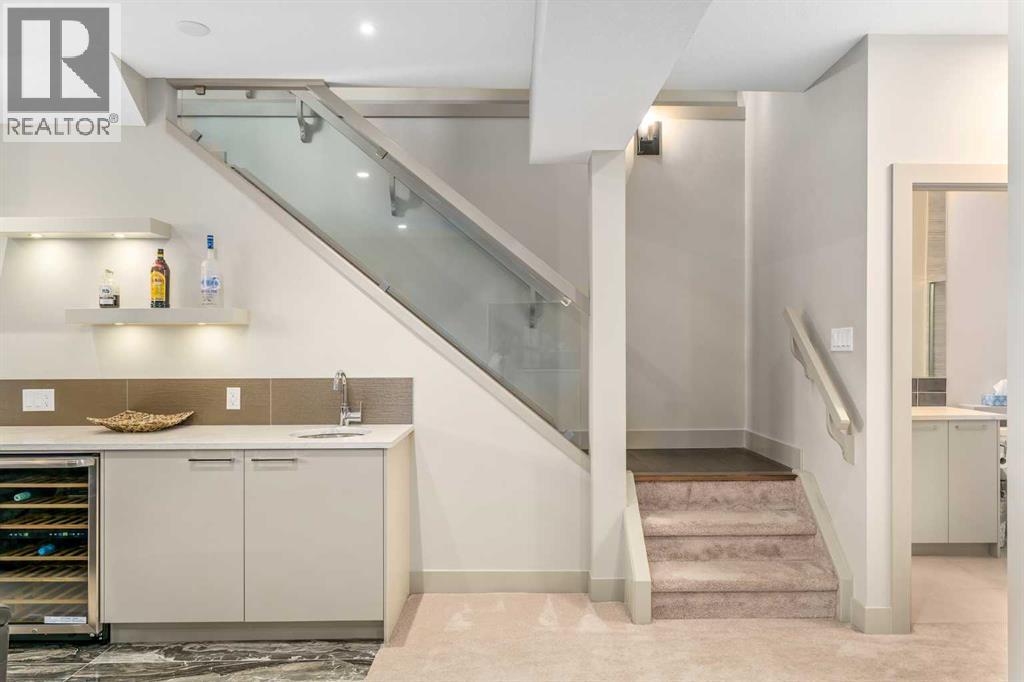 Single Family House for Sale in   Avenue SW Shaganappi Calgary 