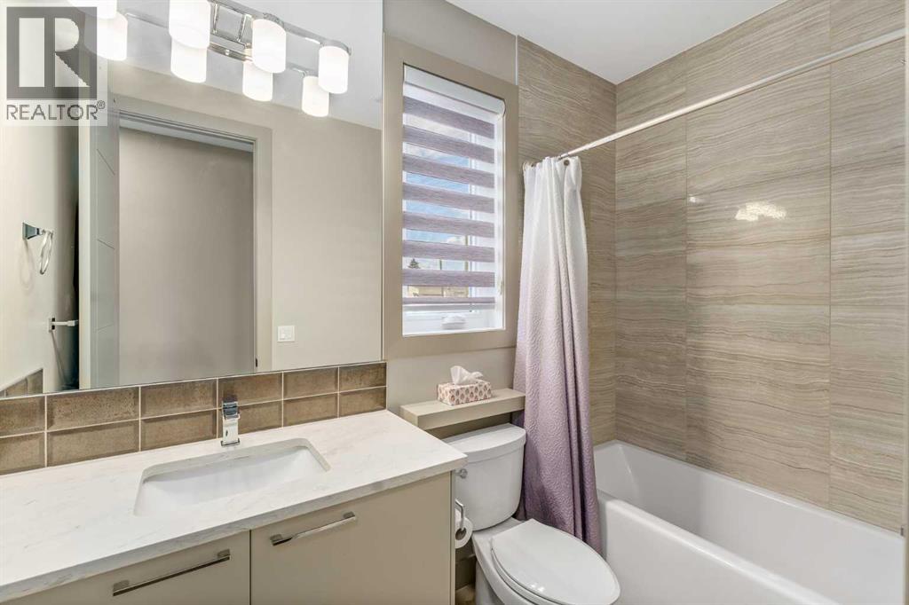 Single Family House for Sale in   Avenue SW Shaganappi Calgary 