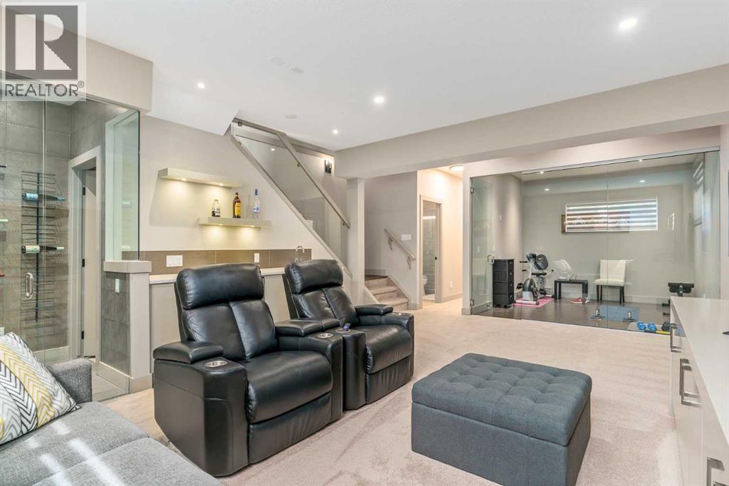 Single Family House for Sale in   Avenue SW Shaganappi Calgary 