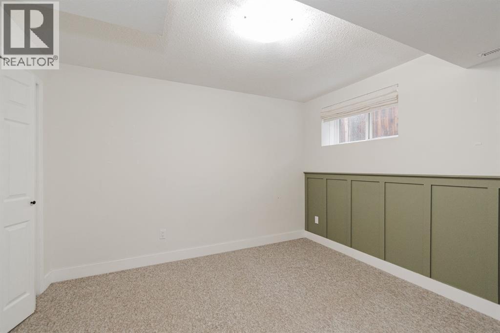 168 Burton Place, Fort McMurray