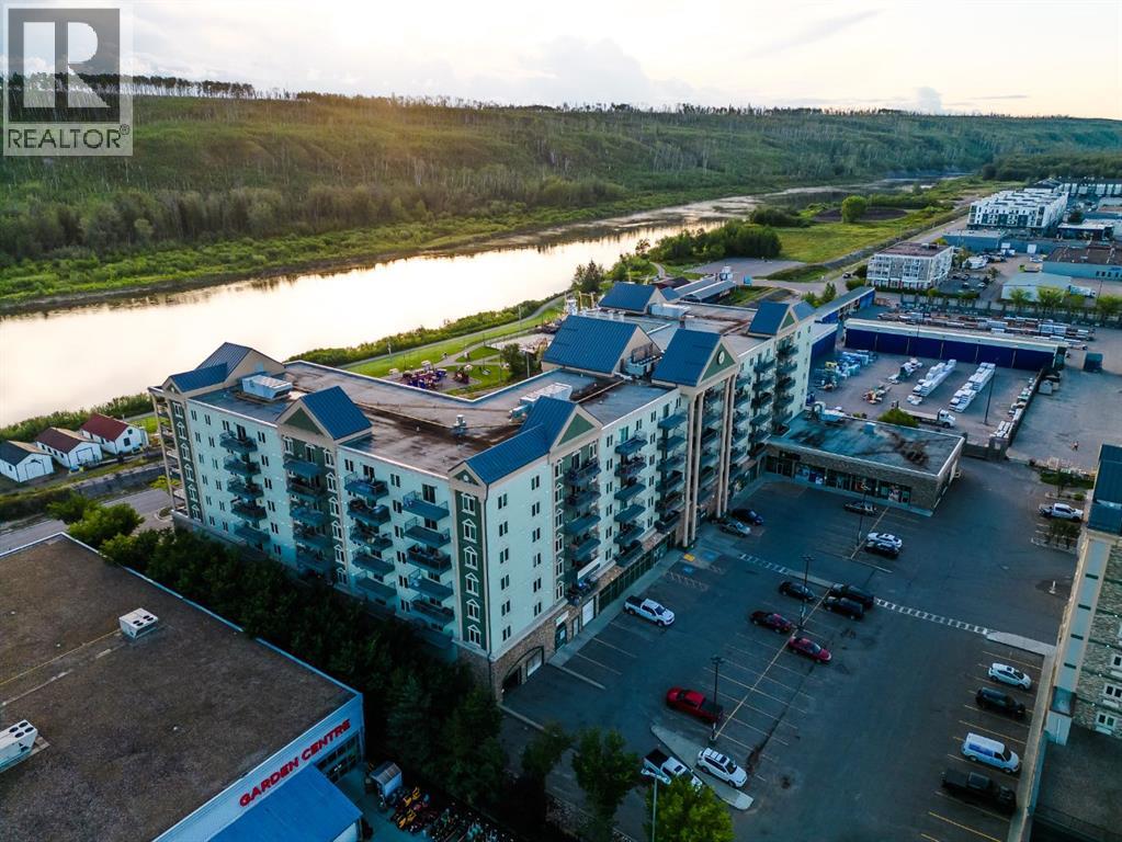 8535 Clearwater Drive, Fort McMurray