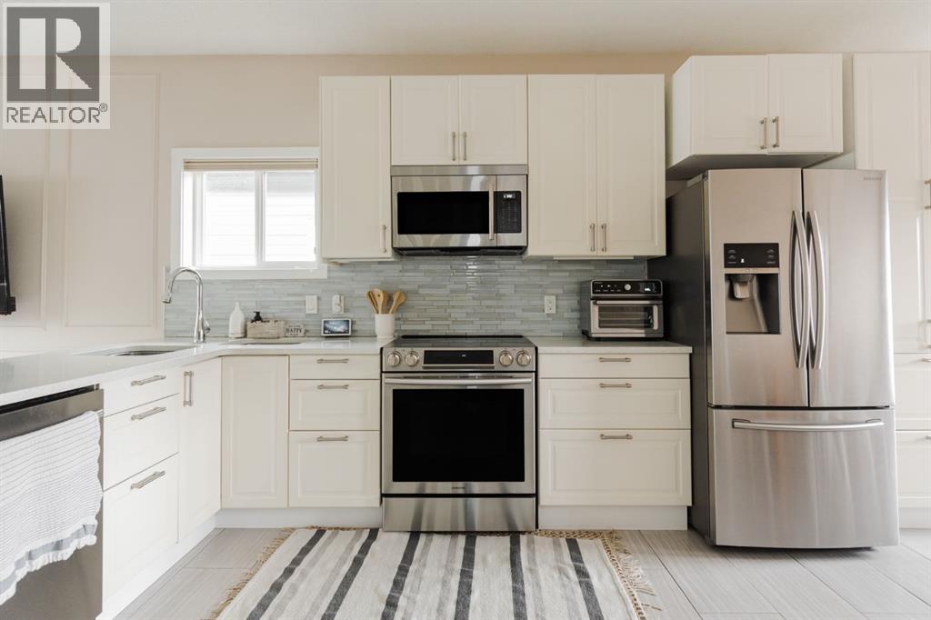 7104 Hughes Avenue, Fort McMurray