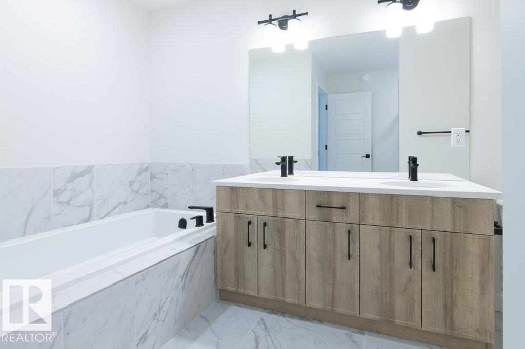 147 CATRIA PT, Sherwood Park